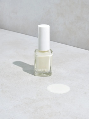 PASTEL NAIL POLISH 19